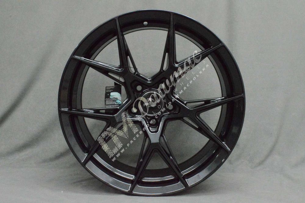 Felgi Forzza Oregon 19'' 8,5J ET32 5x120 Black Magic