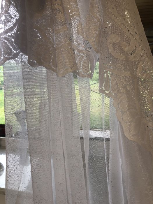 Тюль   біла  на    тасьмі    1 шт.