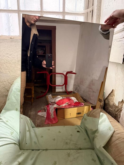 Espelho de parede para quarto