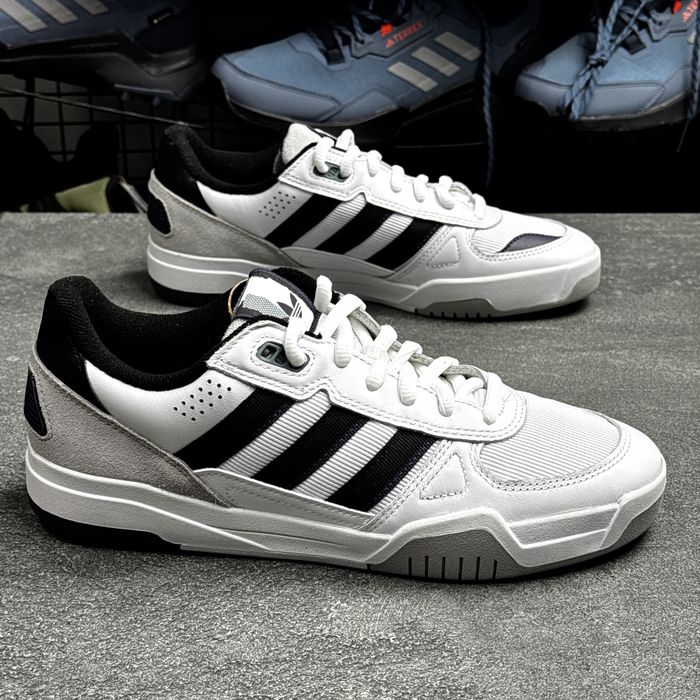 ОРИГІНАЛ 100% 40.5р. Кросівки Adidas Tekkira JQ8907
