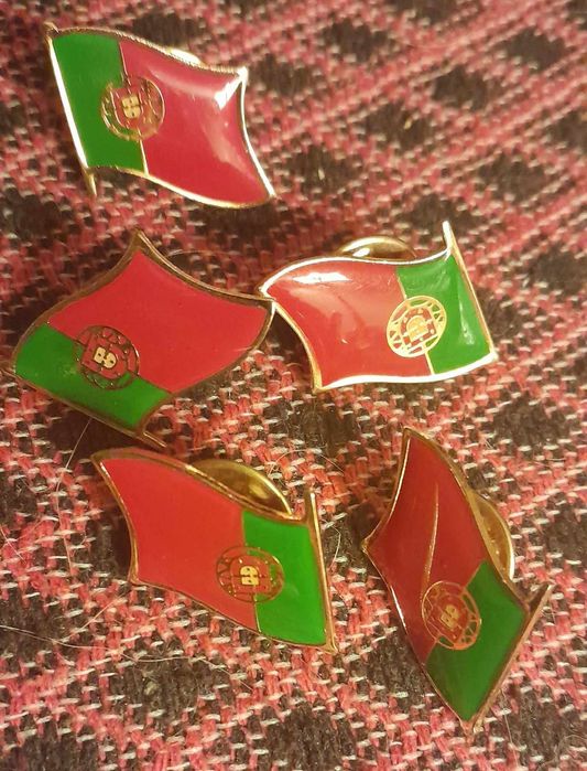 Pin. Jogadores da selecção portuguesa é bandeiras