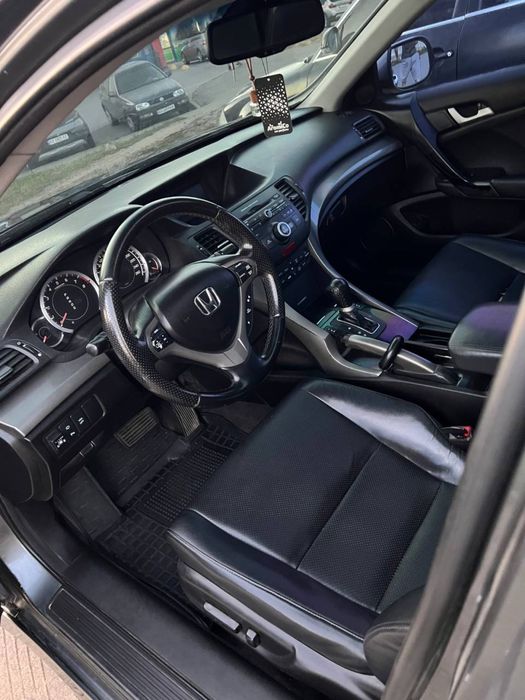 Продам Хонду  Акорд