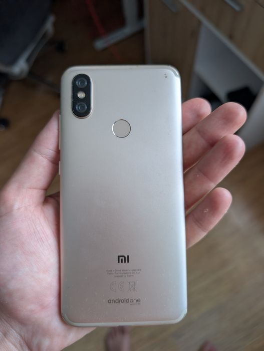 Смартфон Xiaomi miA2 64gb