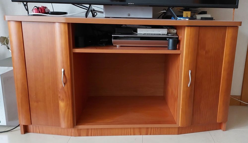 Movel para TV com prateleiras