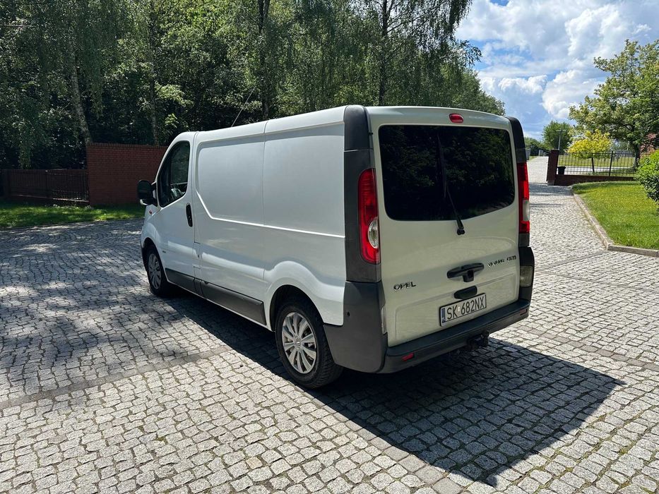 Opel Vivaro 2,0 CDTI samochód ciężarowy