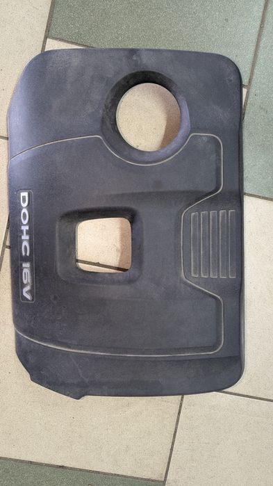 Декоративна кришка для двигуна Hyundai Elantra