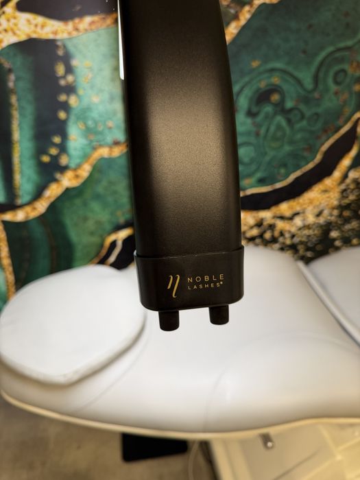 Lampa Moon Lash - stylizacja rzęs