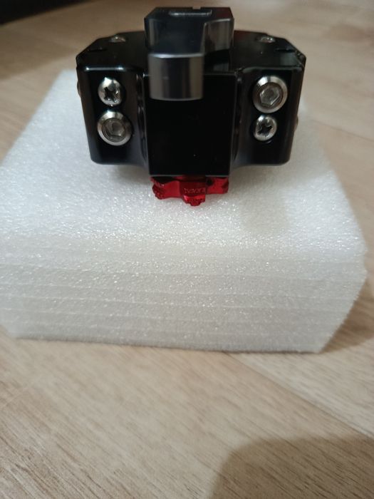 Estabilizador de direção novo sem uso