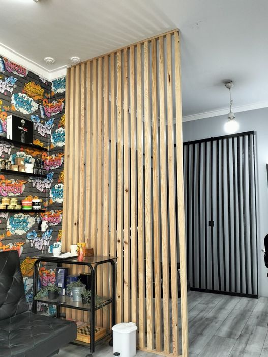 Carpinteiro, entrem e leiam anúncio