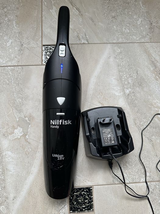 Продам пилесос Nilfisk Handy