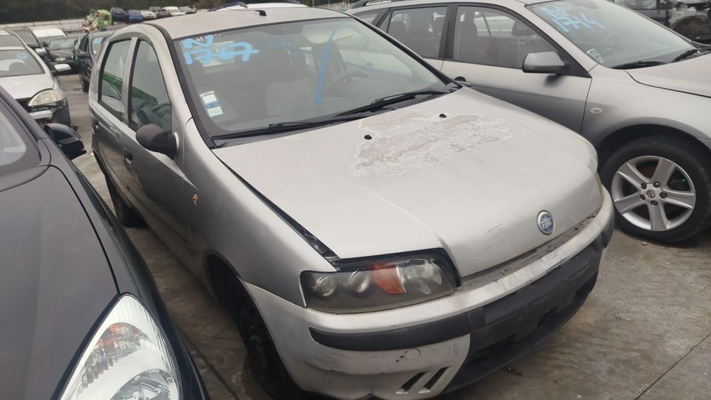 Para peças FIAT Punto (188_)