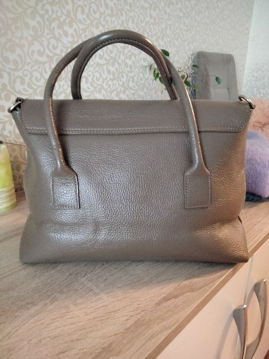 Продам кожану сумку