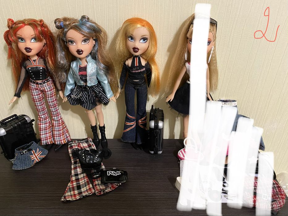 Ляльки Bratz братц братс