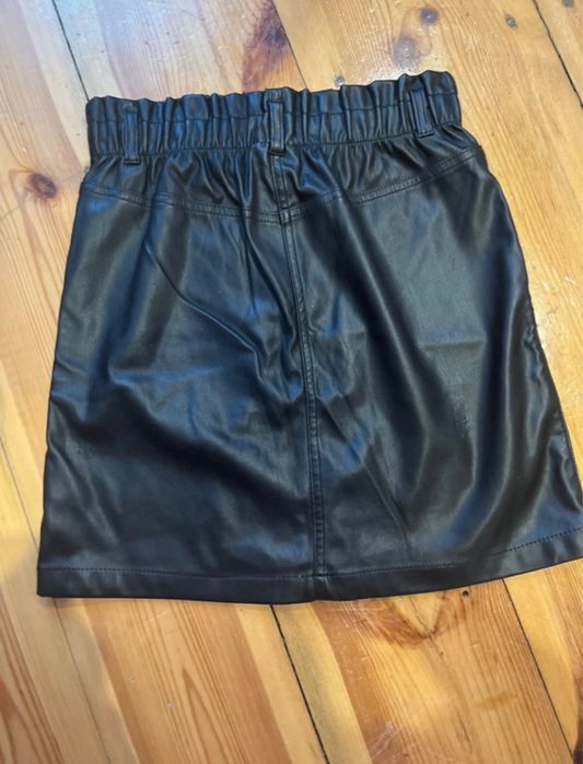 Skórzana spódnica