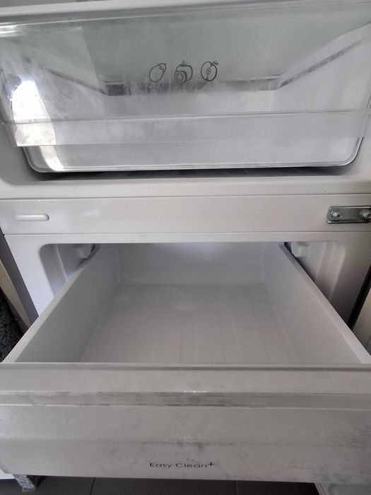Vendo Frigorífico Combinado Candy CMCL5144X Low Frost