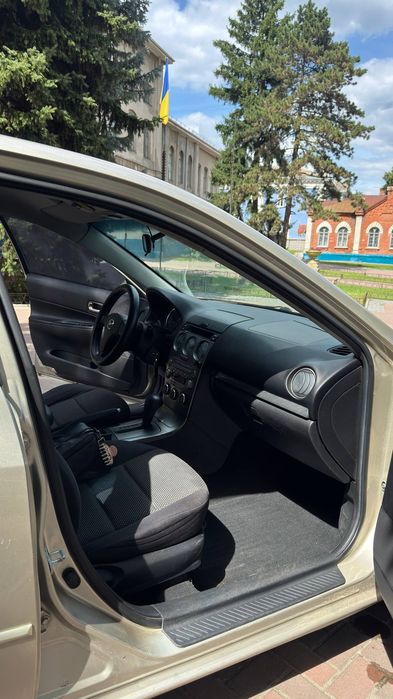 Продам авто Mazda 6