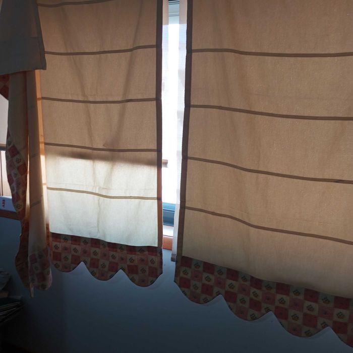 Edredon de aquecimento cama solteiro, almofadas, estores/cortinas e abajour