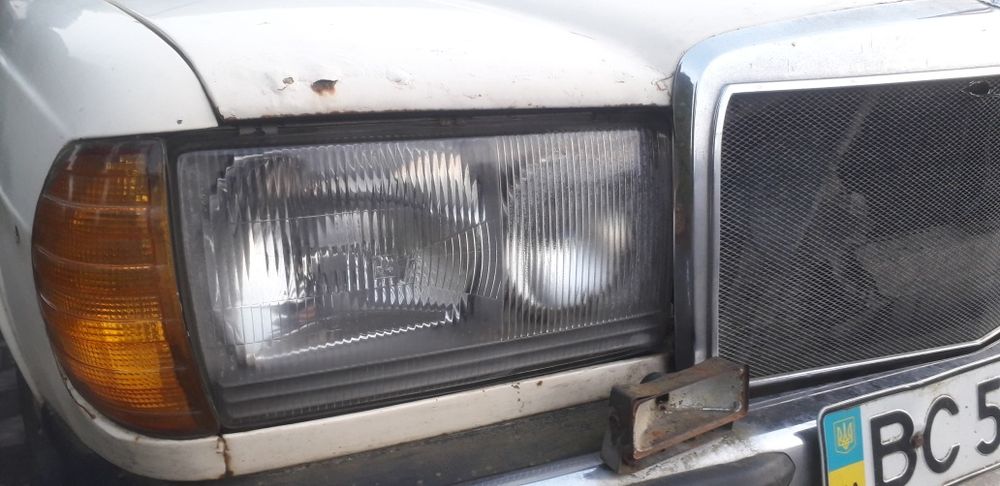 Продам фари мерседес 123 рестайл