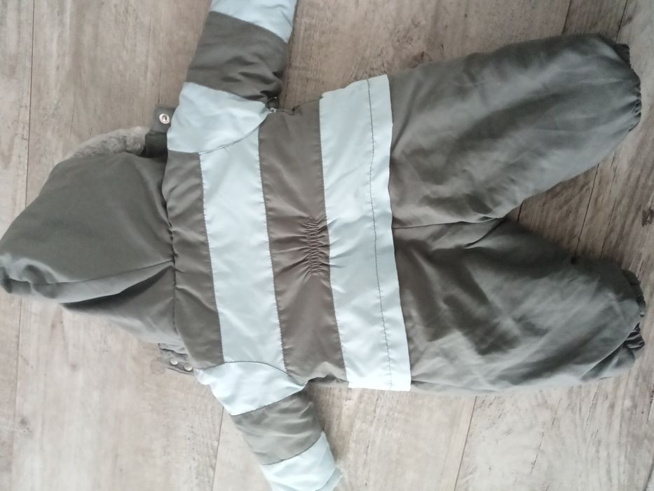 Kombinezon niemowlęcy r.56