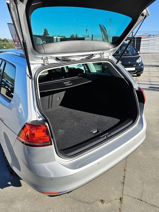 Volkswagen Golf 1.6 TDI SportLine