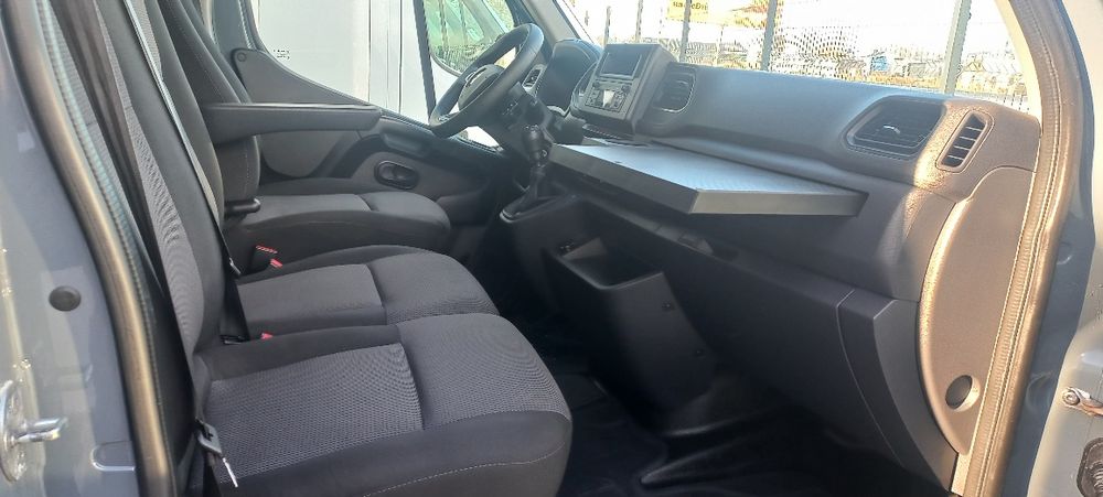 ПРОДАМ  Renault   Master 2022р