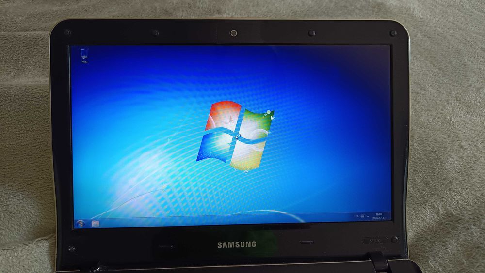 Laptop Samsung SF310, 4 GB RAM, HDD 1T