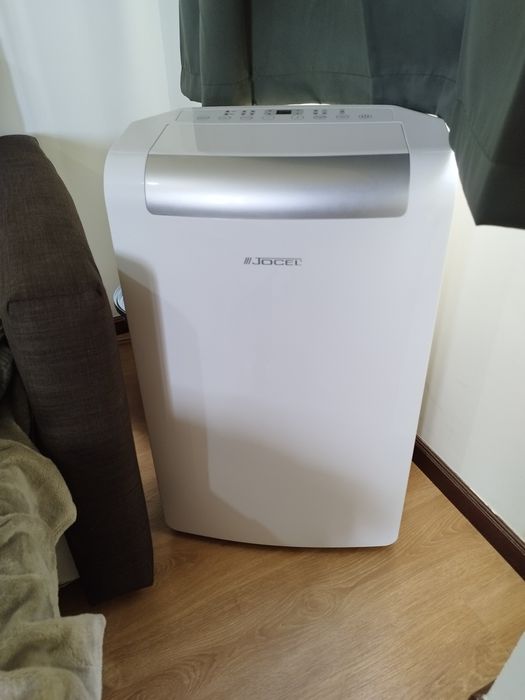 Ar  Condicionado Portátil Jocel 12000BTU