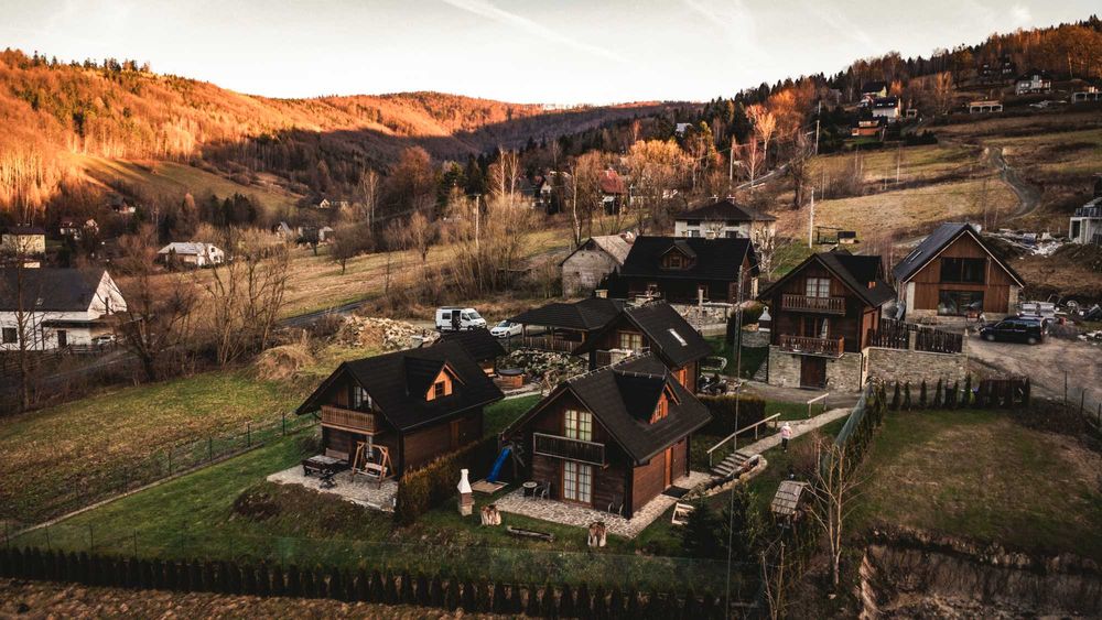 Filmy i zdjęcia z drona / usługi z drona / filmowanie z drona / dron