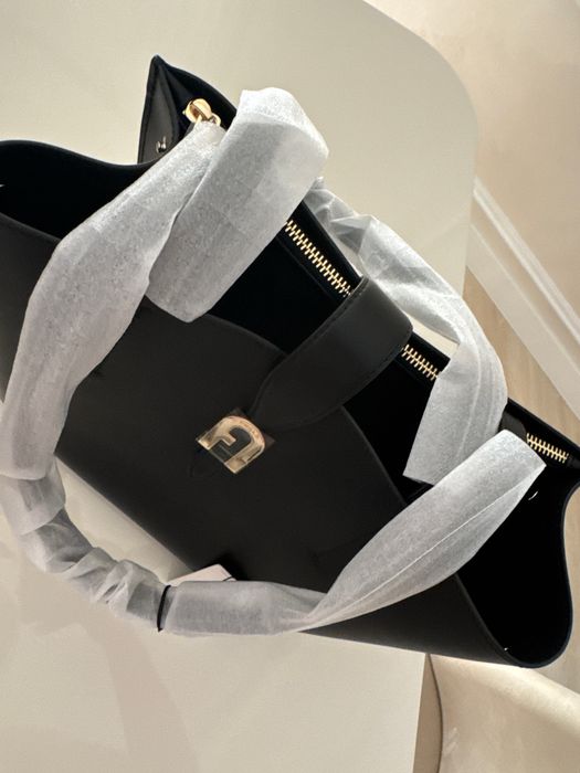 Шкіряна сумка furla,нова.