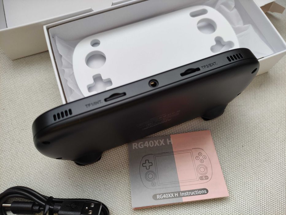 Nowa konsola Anbernic RG40XX H 64 GB 5000 tys. gier emulator NOWA
