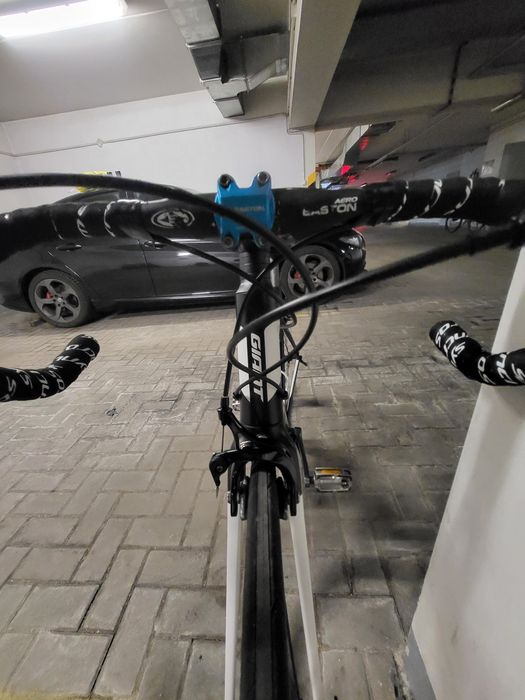 Rower szosowy GIANT DEFY 1 ALUXX shimano mało używany kolarzówka