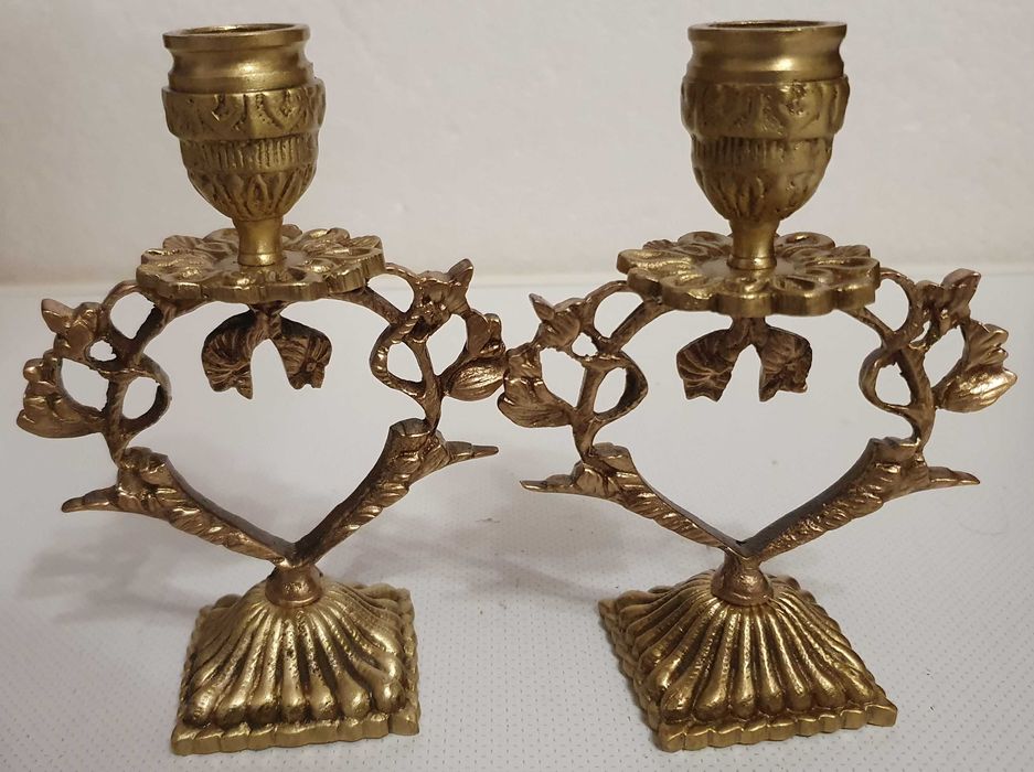 2 Belíssimos Castiçais / Candelabros, baixo relevo - anos 50