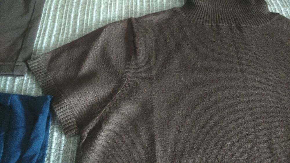 T-shirts crop e malha (preço unid)