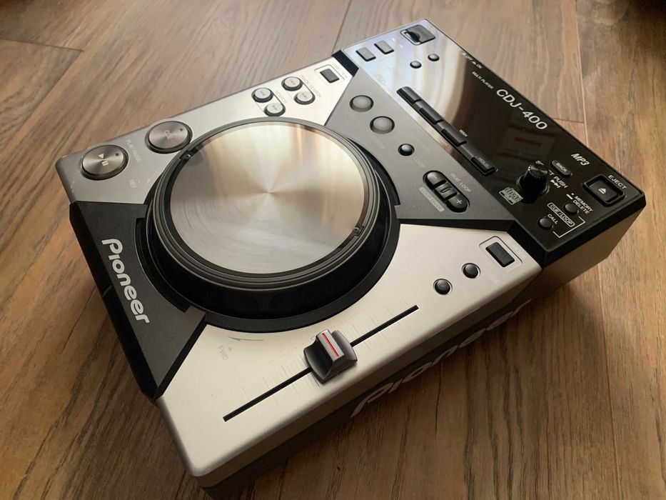 Pioneer CDJ 400 [Caixa Original | Ótimo Estado | 120v USA c/transformador incluído]