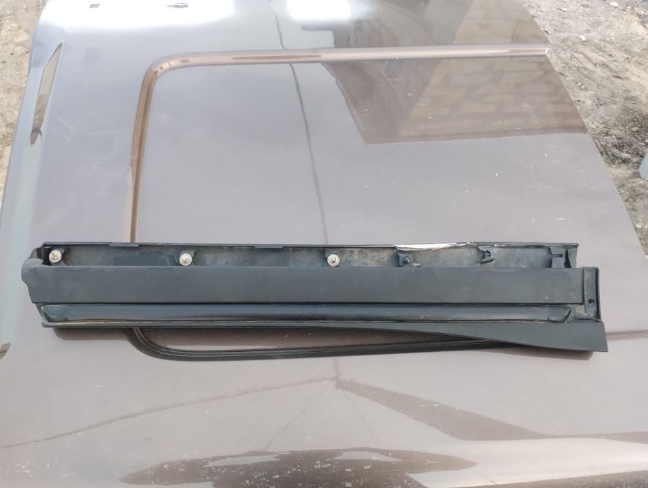 Накладка пласмасова lexus rx 2008-2015 рік