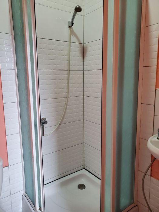 Хазяїн, без комісії. Євроремонт, 1 кім кв. 10 хв пішки м.Академмістечко