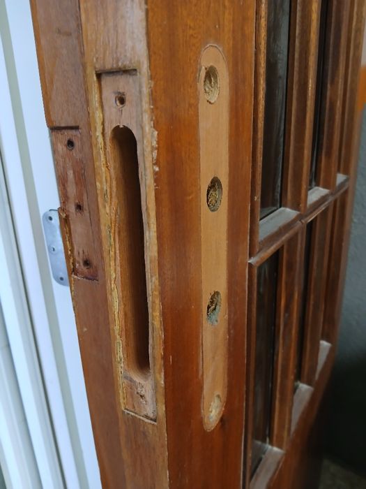 Porta duplo interior.