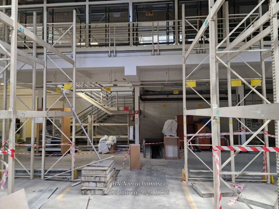 Wynajmę halę z biurami