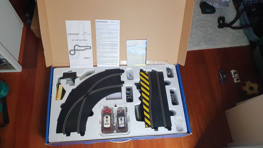 Pista de Carros Scalextric - Rally Stage (1:32)