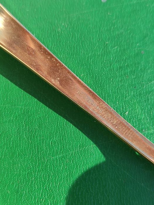 Сувенир ложка Exquisite Silver Plate  24 ct gold винтаж