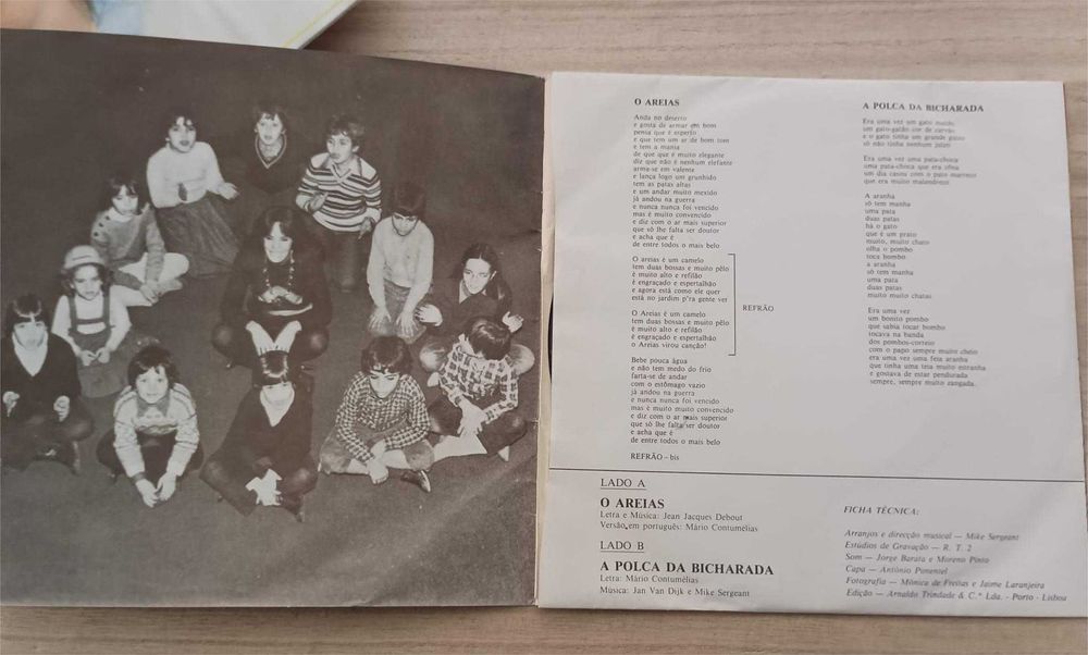 Discos de vinil da artista Suzy Paula