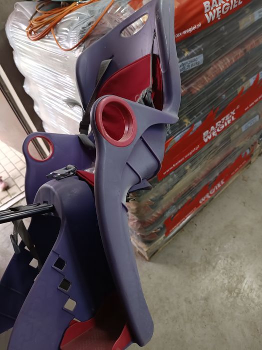 Sprzedam fotelik rowerowy ładny