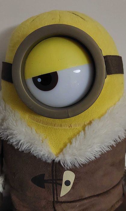 Lote de 2 Peluches vintage. Topo Gigio e Minion