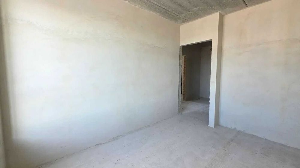 Продам 2 кімнатну видову квартиру, 58,4м в готовому будинку, і\о, бті.