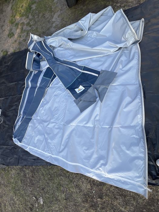 Przedsionek 875-900 gl2,4 do przyczepy kempingowej w super stanie