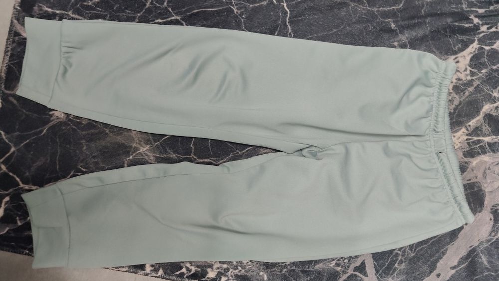 Zestaw ubrań dziecięcych 128