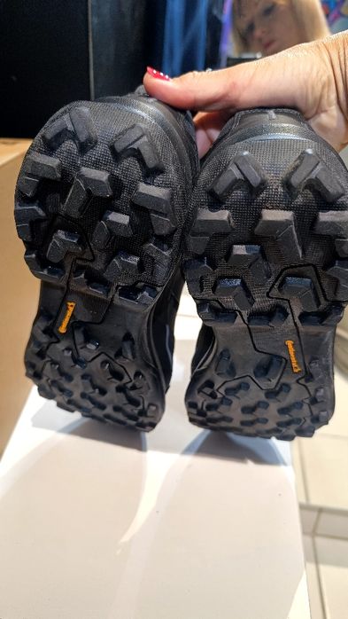 Adidas terrex nowe 44