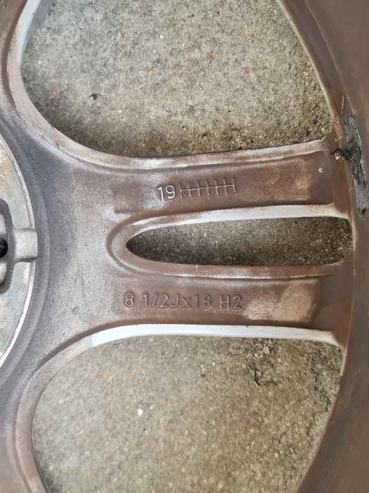 Jantes BMW 18" Pack M com Pneus 225.45.18 + 255.40.18