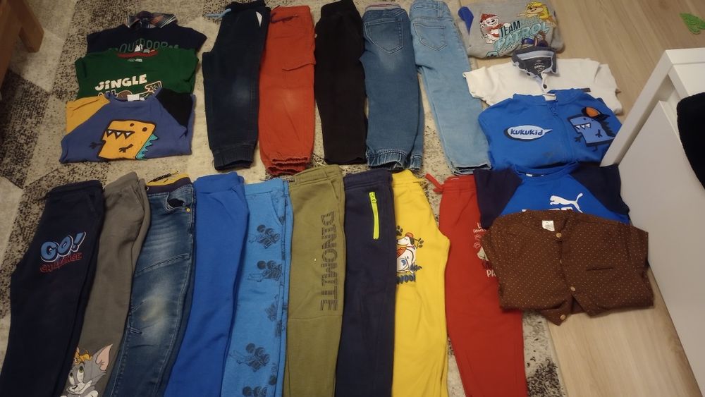 Zestaw ubrań chłopiec 4,5 lat