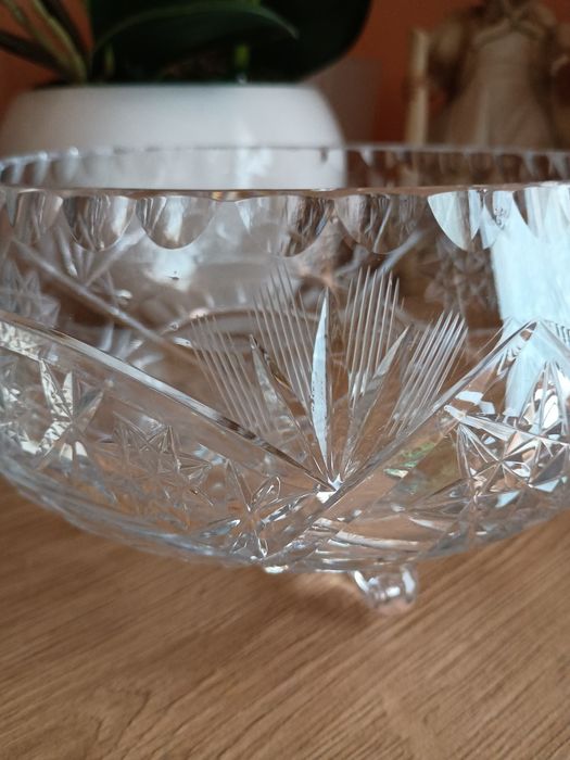 Kryształowa misa z PRL.